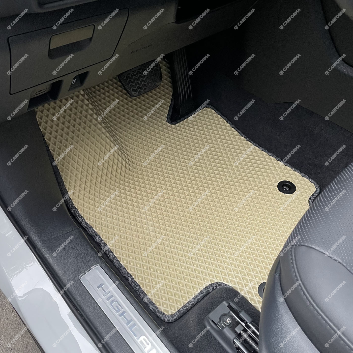 Коврики на Toyota Crown Kluger 2021&nbsp;-&nbsp;2025 в Балашихе