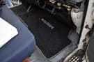 Ворсовые коврики на Mitsubishi Fuso Canter VII широкая кабина 2002 - 2017 в Балашихе